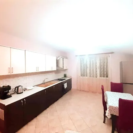 Elena For Rent Apartamento