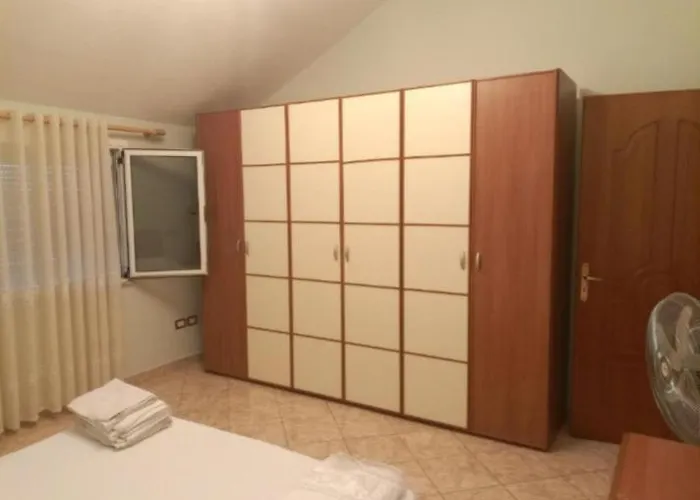 Elena For Rent 公寓 Durrës